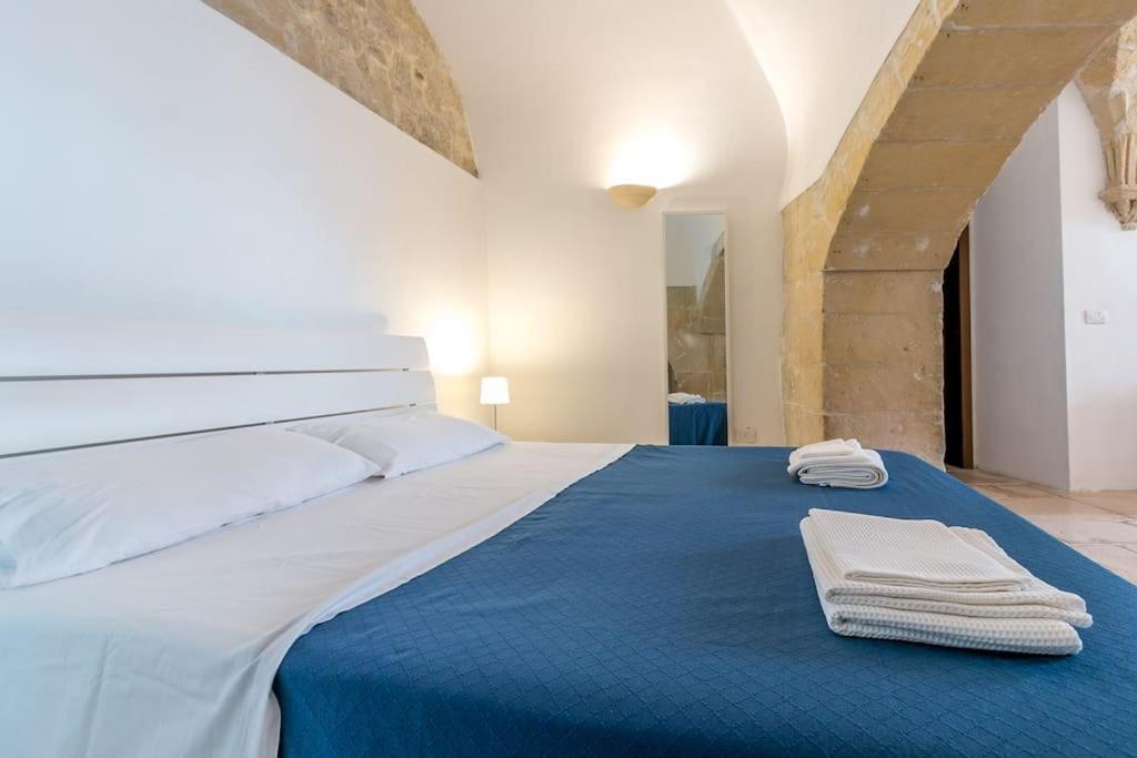 Апартаменти Dimora Del '500 In Zona Santa Croce Лечче Екстер'єр фото